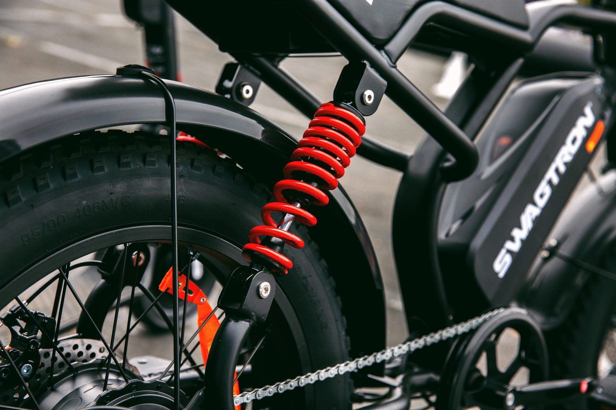 SWAGTRON UrbanCruise e-bike